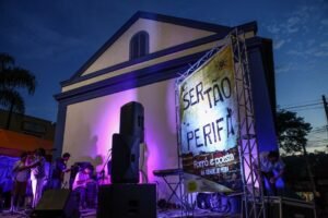 O Coletivo Sertãoperifa atua desde 2010, propondo o resgate e valorização da cultura nordestina nas periferias. (Foto: )