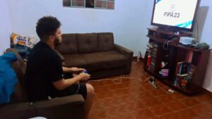 Vitor-Franciso_Arquivo-Pessoa_20221129-105830_1.jpeg
