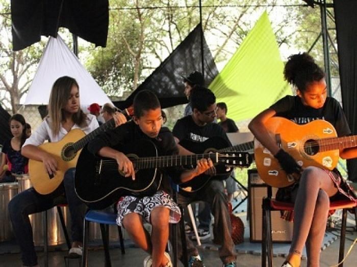 Encontro Cultural reúne artistas no Jd. São Luís