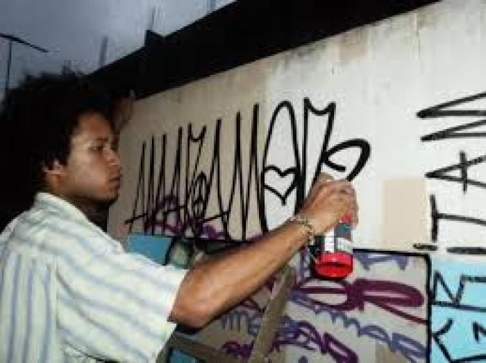 “Muros que gritam” constrói paisagens artísticas na zona leste