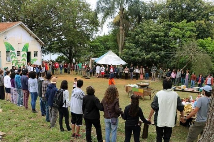 Sarau de Cordas une literatura periférica a questões ambientais na Casa Ecoativa