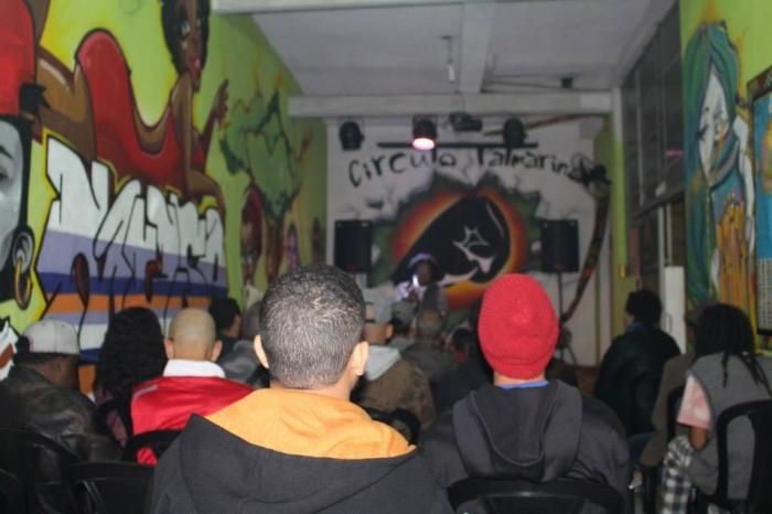Sarau Palmarino discute trajetória do negro em Embu das Artes