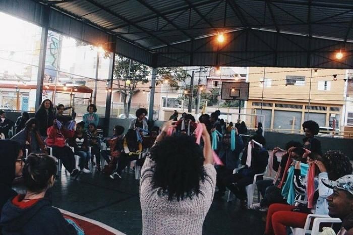 Sarau Grito Periférico promove debate sobre a arte na periferia