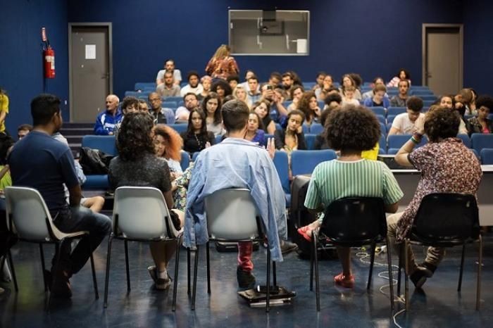 Centro Cultural Grajaú exibe a web série Babado Periférico