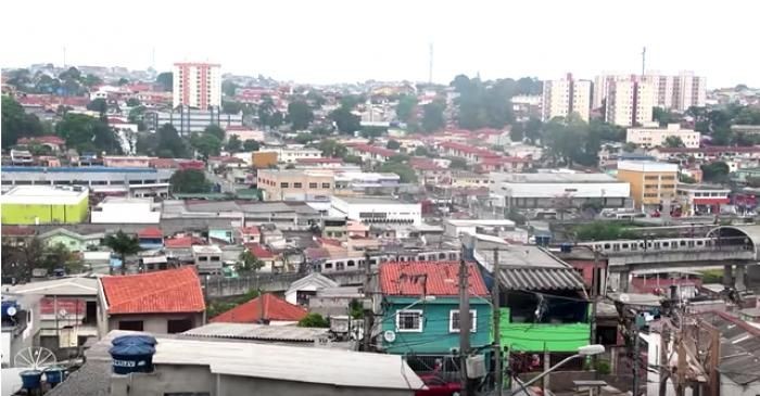 Formação gratuita para agentes sociais discute direitos humanos no Capão Redondo