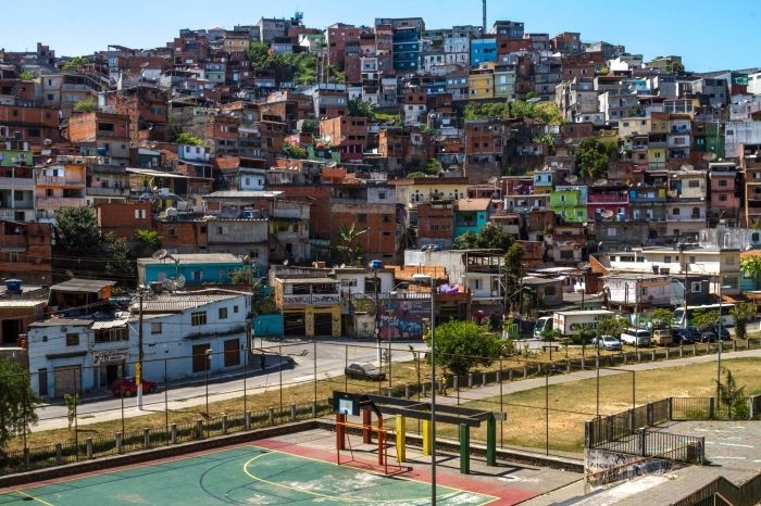 Conselheiros tutelares avaliam impacto do decreto de porte de armas nas periferias