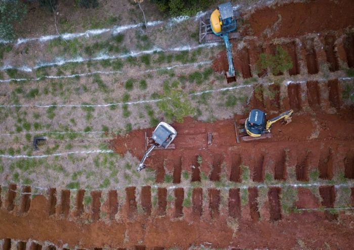 “Parece um código de barras”, diz fotógrafo sobre a paisagem do Cemitério São Luiz
