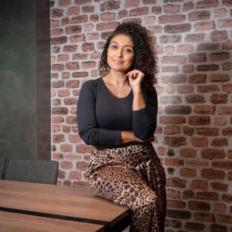 Viviane Duarte, do Plano Feminino, revela técnicas de como vender mais no Empreende aí Cast