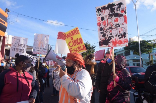 “O que tá acontecendo é a fome”: moradoras protestam por políticas públicas no Butantã