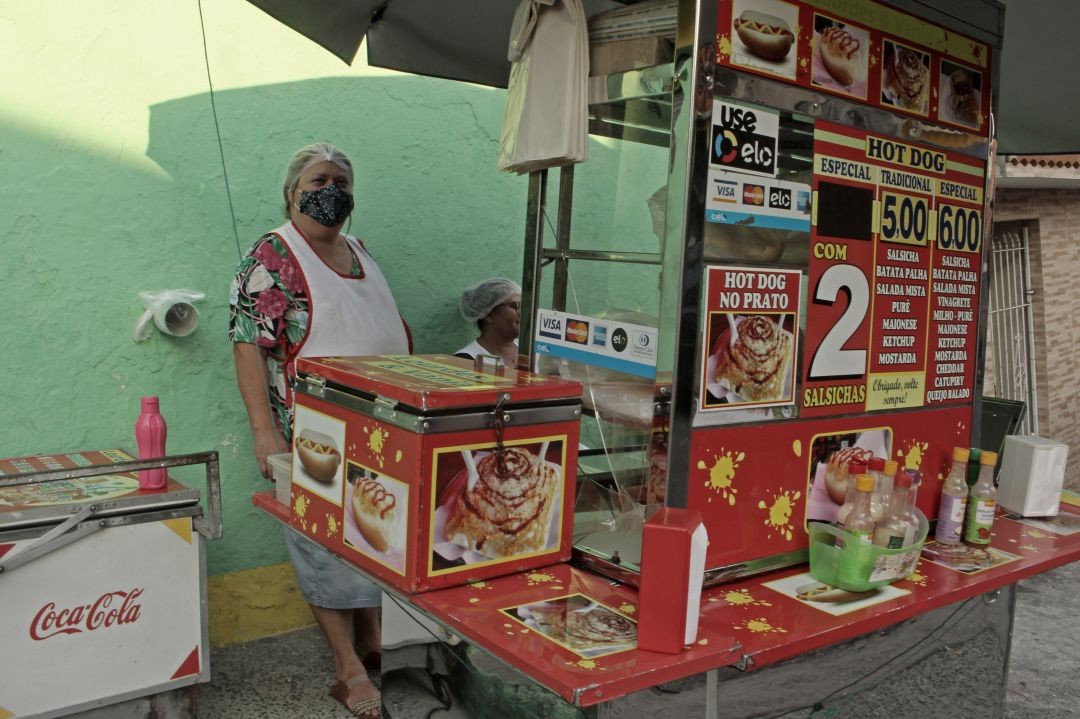 E hoje teve cachorro-quente de 61 metros no Calçadão de Osasco