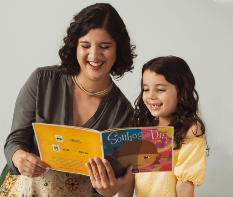 Jornalista Aline Rodrigues lança campanha para pré-venda de seu primeiro livro infantil