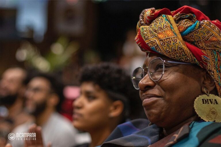 “Ainda não construímos nossa plena humanidade como mulheres”, afirma antropóloga