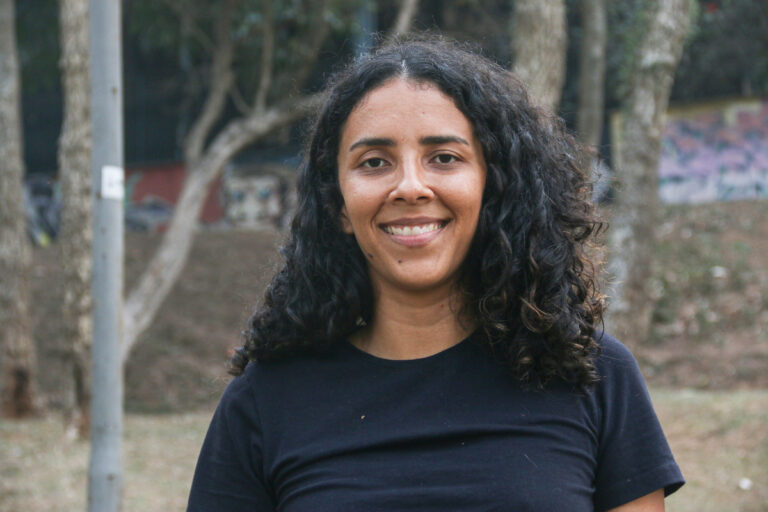 “As crianças não estão nos lugares públicos”, afirma Beatriz Souza, educadora infantil