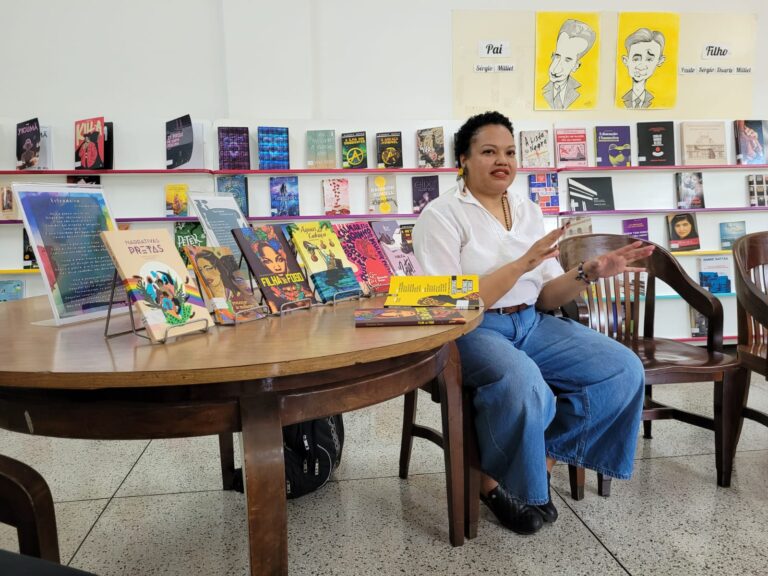 “Nos demais meses você praticamente não existe”, diz escritora sobre convites no mês da Consciência Negra
