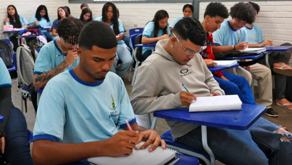 Estudar deixou de compensar?