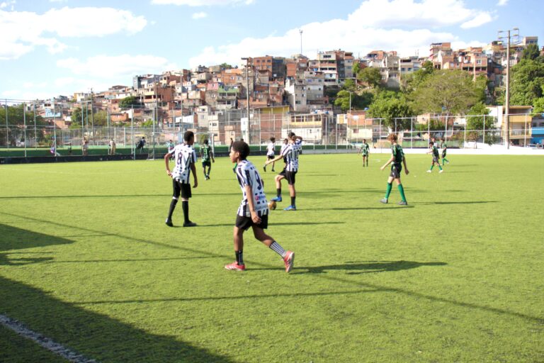 Futebol de várzea: times unem lazer e transformação social na zona leste de São Paulo