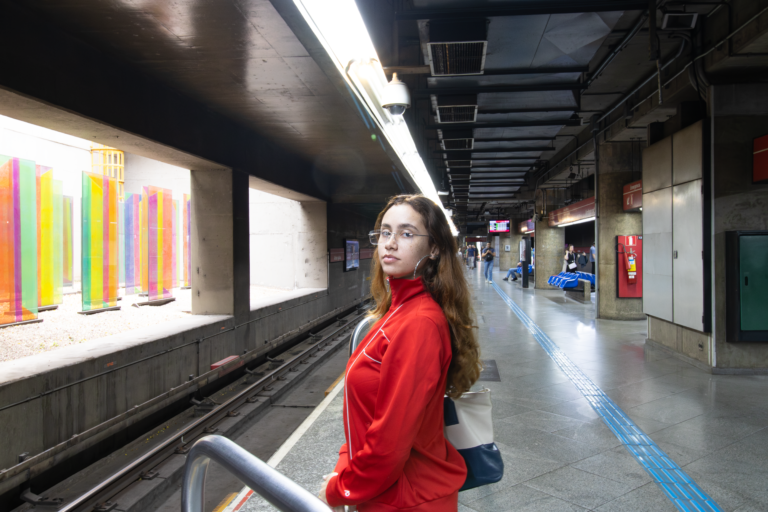 “Queremos gratuidade e qualidade no transporte público”: estudante da zona sul relata desafios do deslocamento em SP
