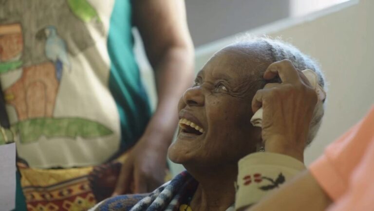 “Está se multiplicando”; filhos e sambistas celebram impacto de Tia Cida dos Terreiros para o samba de São Paulo