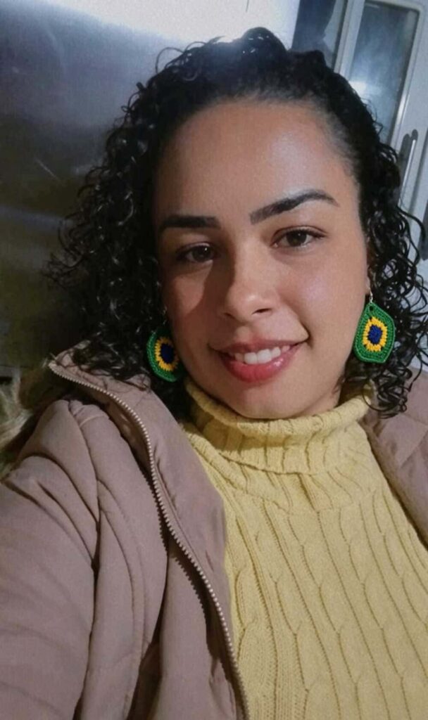 Empreendedora crocheteira Camila